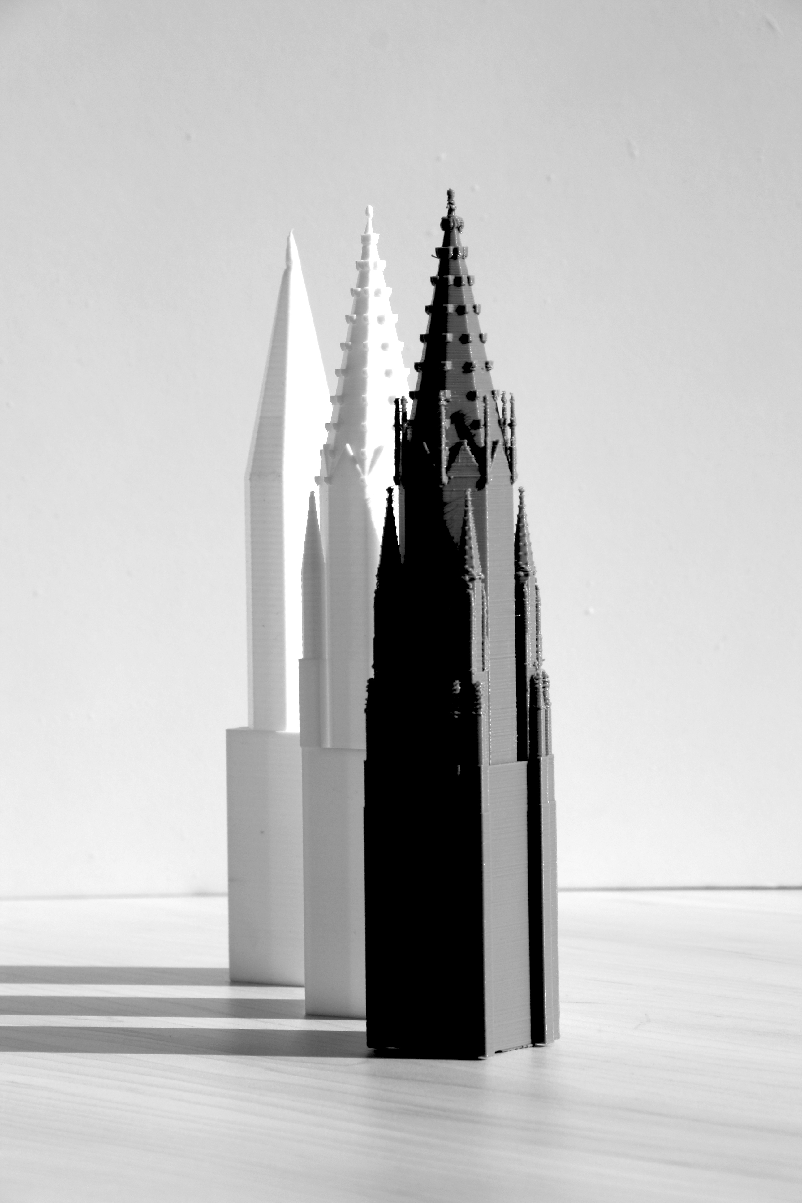 The 1st, 4th and 7th tower of the previous image scaled to the same size and 3D printed. The printing was concluded at the University of Debrecen, Department of Civil Engineering